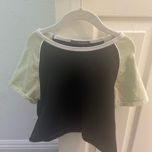 Rare brandy Melville cropped shirt!